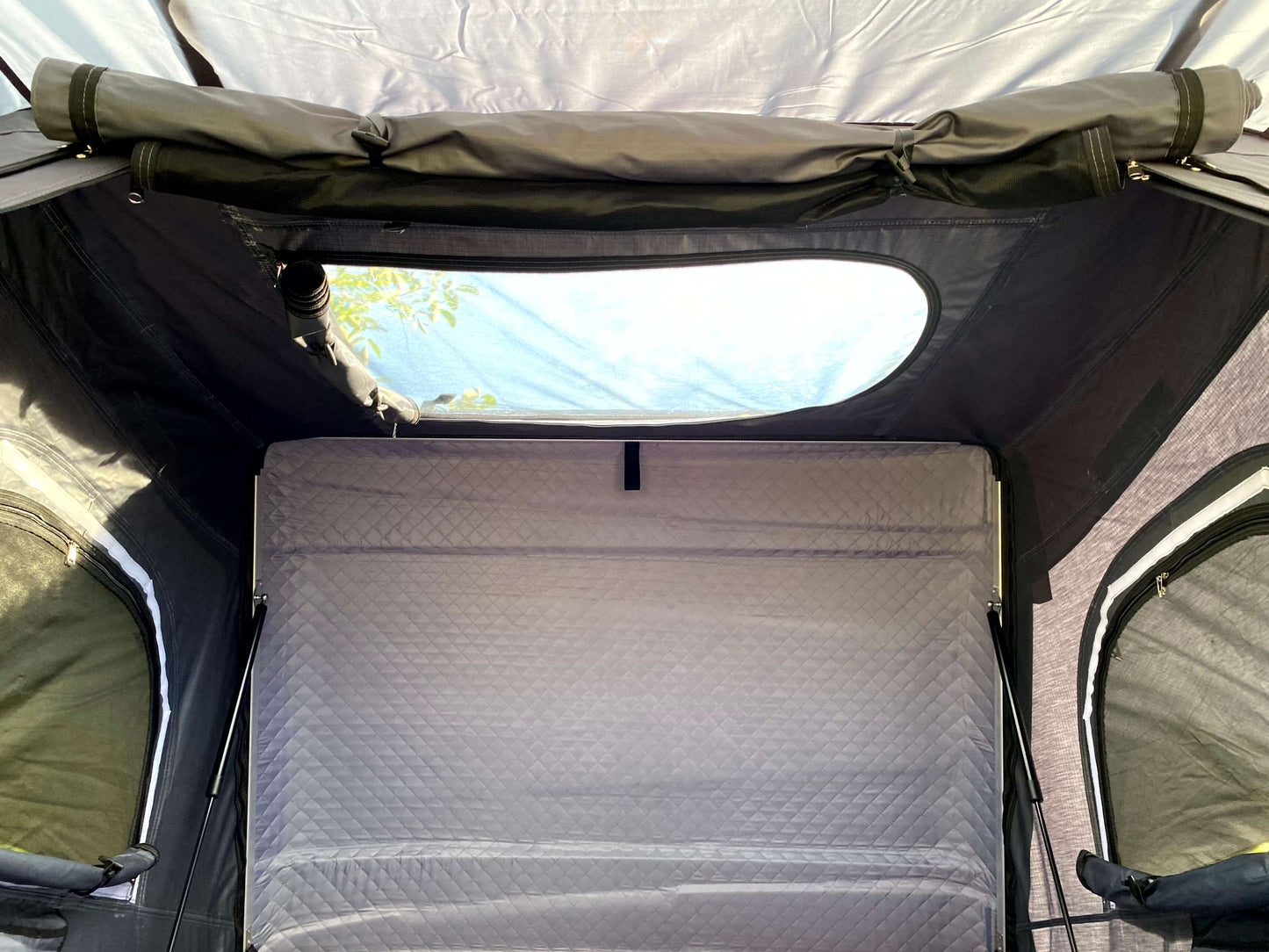 Rooftop tent CLASSIC FOLD 2100 Grey