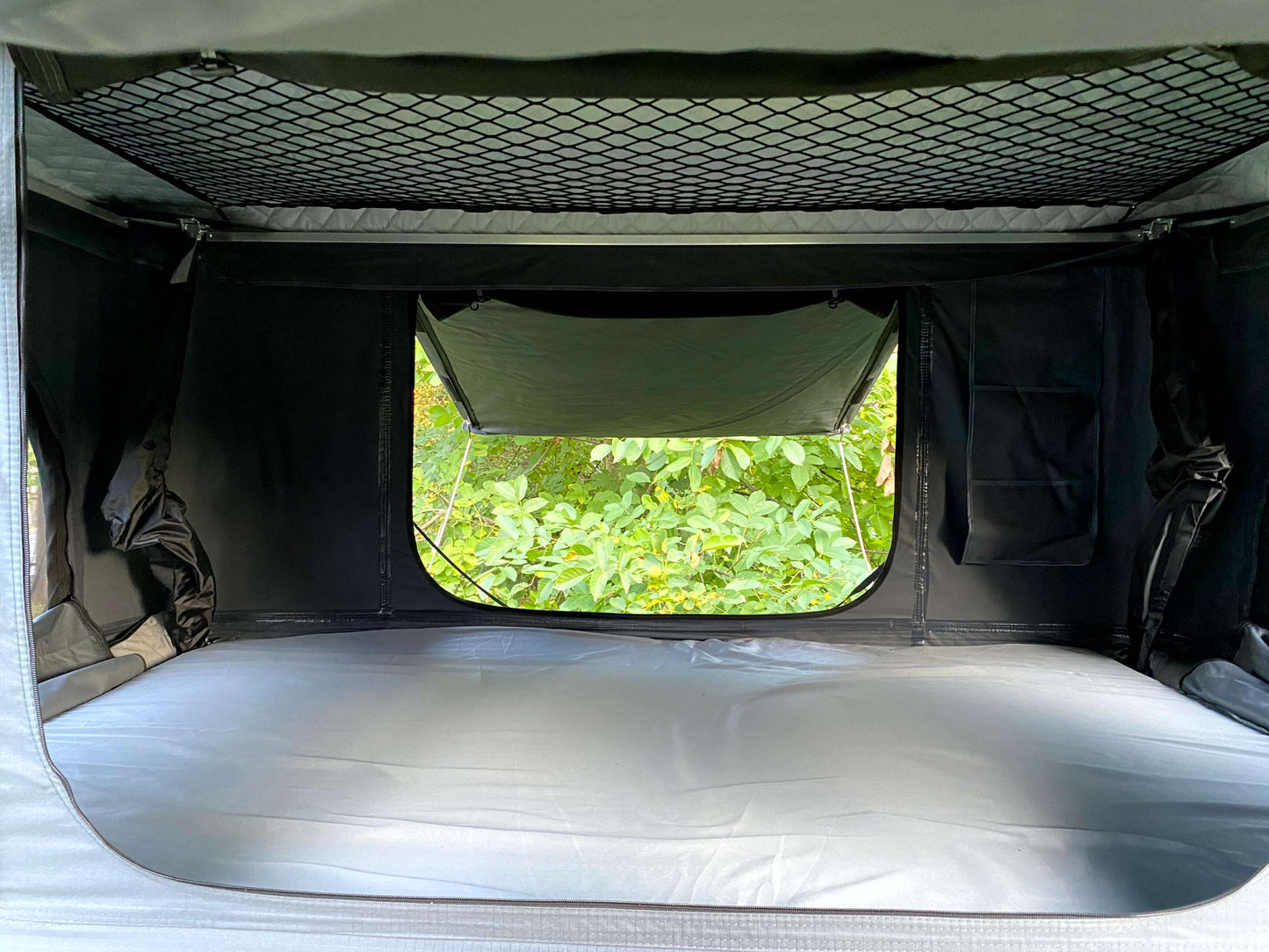 Rooftop tent TOP 1300 Grey